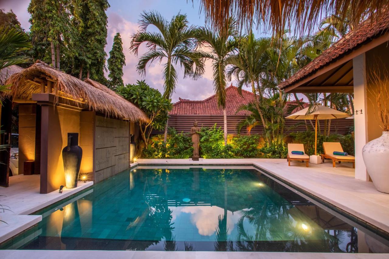 Asrina Villa'S Seminyak Eksteriør billede