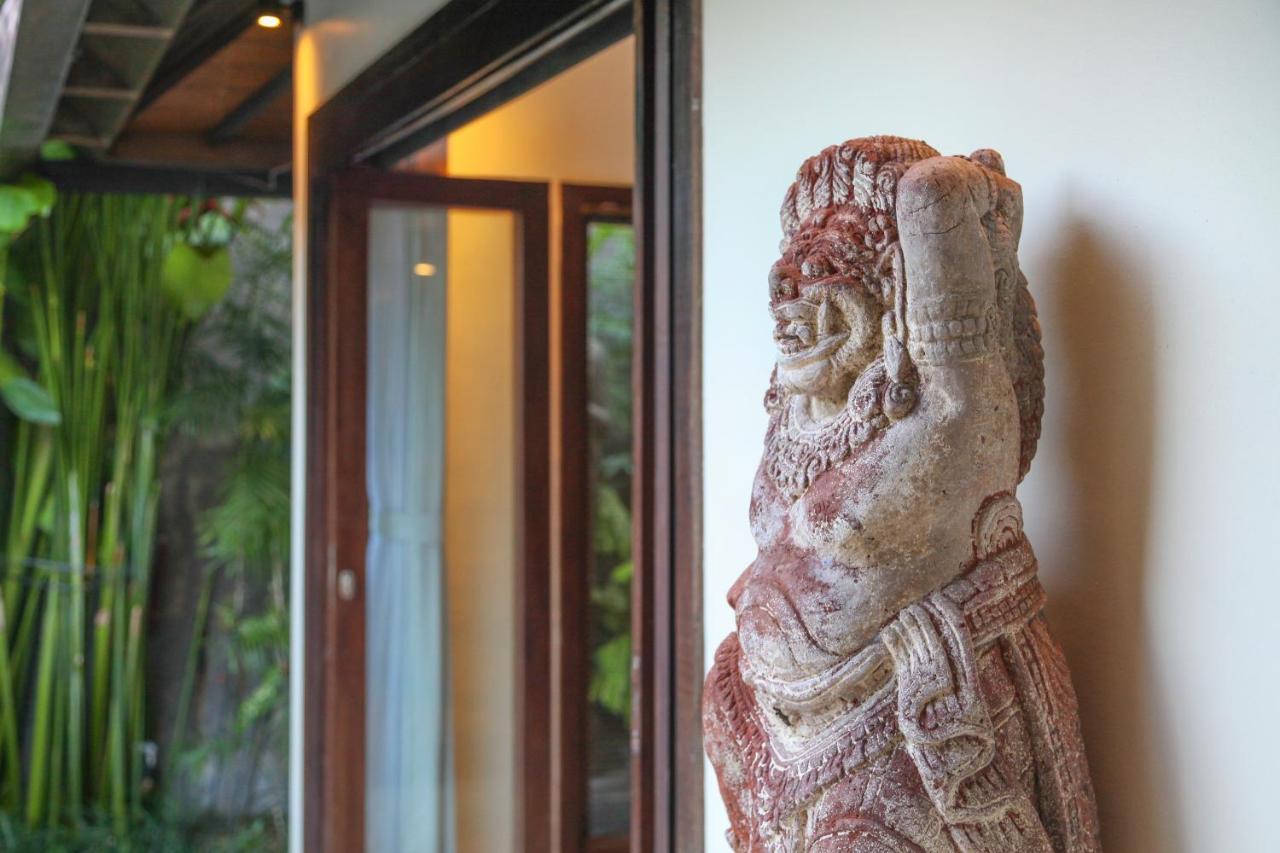 Asrina Villa'S Seminyak Eksteriør billede